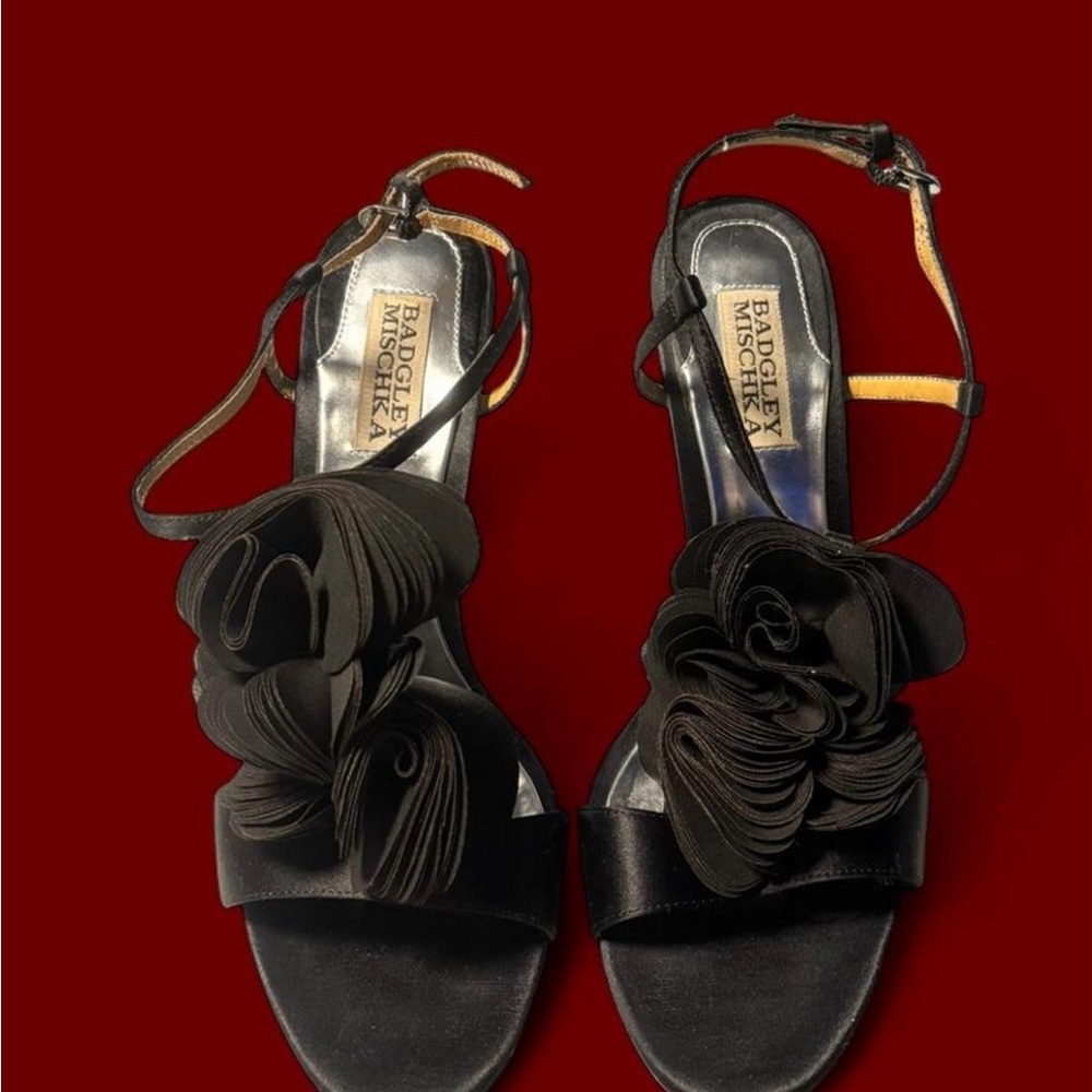 Badgley Mischka Black Floral Sandals